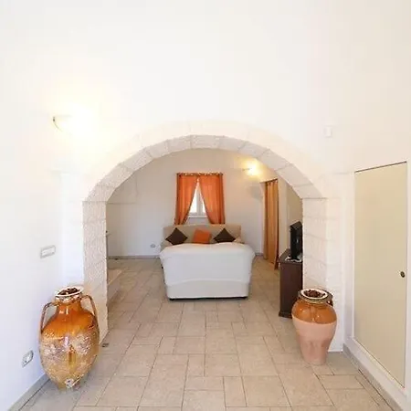 Holiday home With Pool In